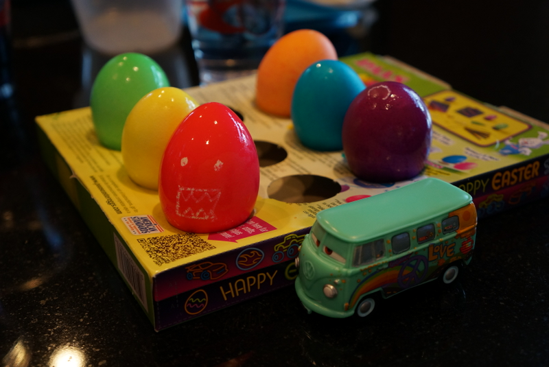Illustration for article titled 9 Festive Photos of Easter Eggs